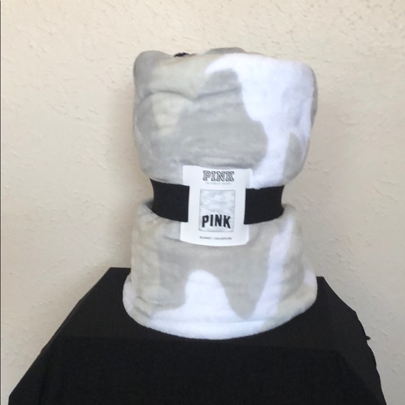 PINK Victoria's Secret Other - Victoria’s Secret Pink Camouflage Blanket New